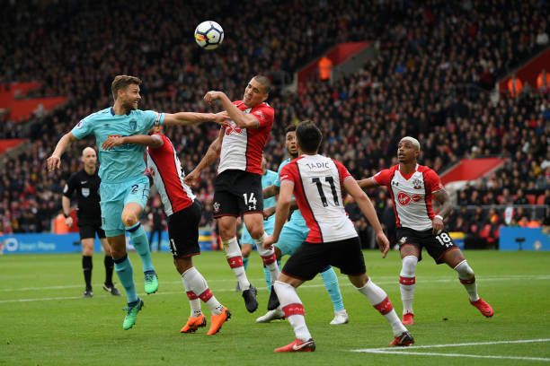 湖人在轮换 湖人在轮换